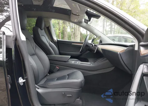 2023 Tesla Model Y Awd/Long Range Dual Motor All-Wheel Drive from USA, damaged, VIN 7SAYGDEE4PF755239